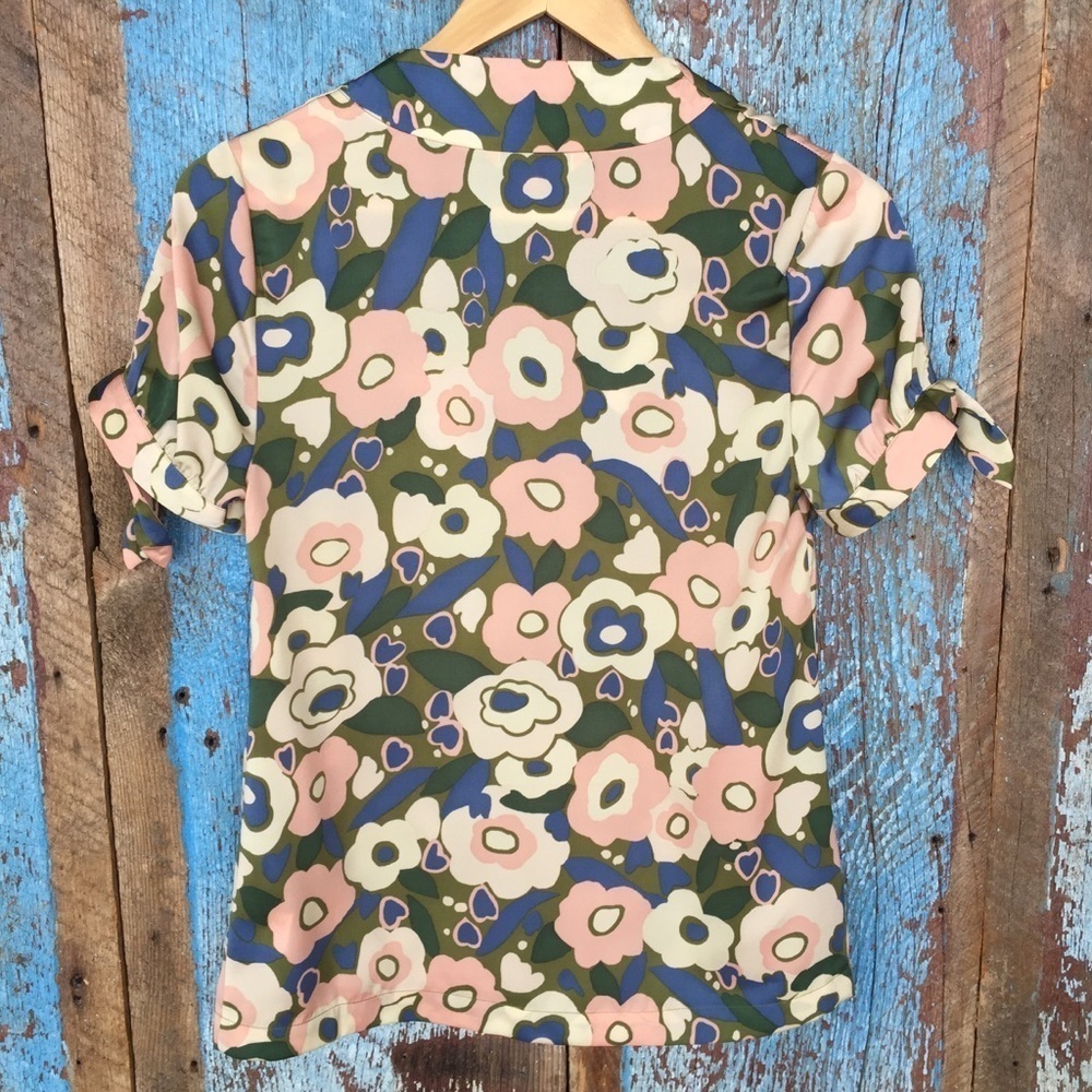 ModCloth Retro Floral Top - Picture 4 of 5